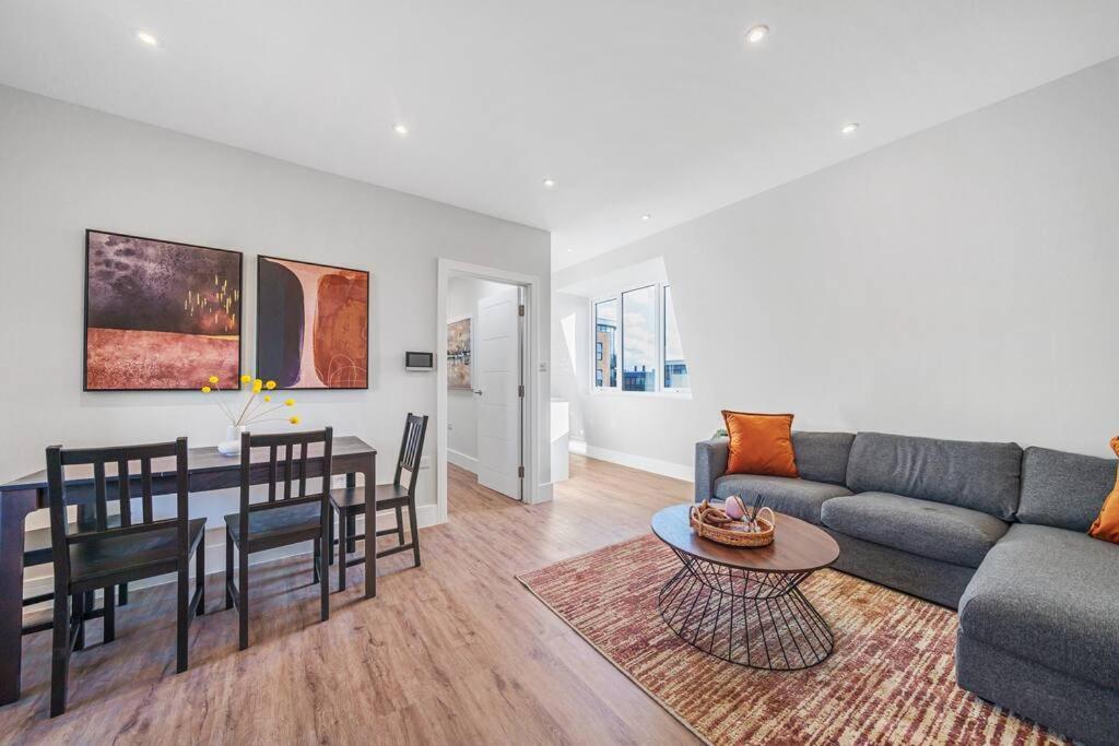 Tranquil 2-Bed Oasis In Tooting 20 Min To Central Apartment Лондон Екстериор снимка